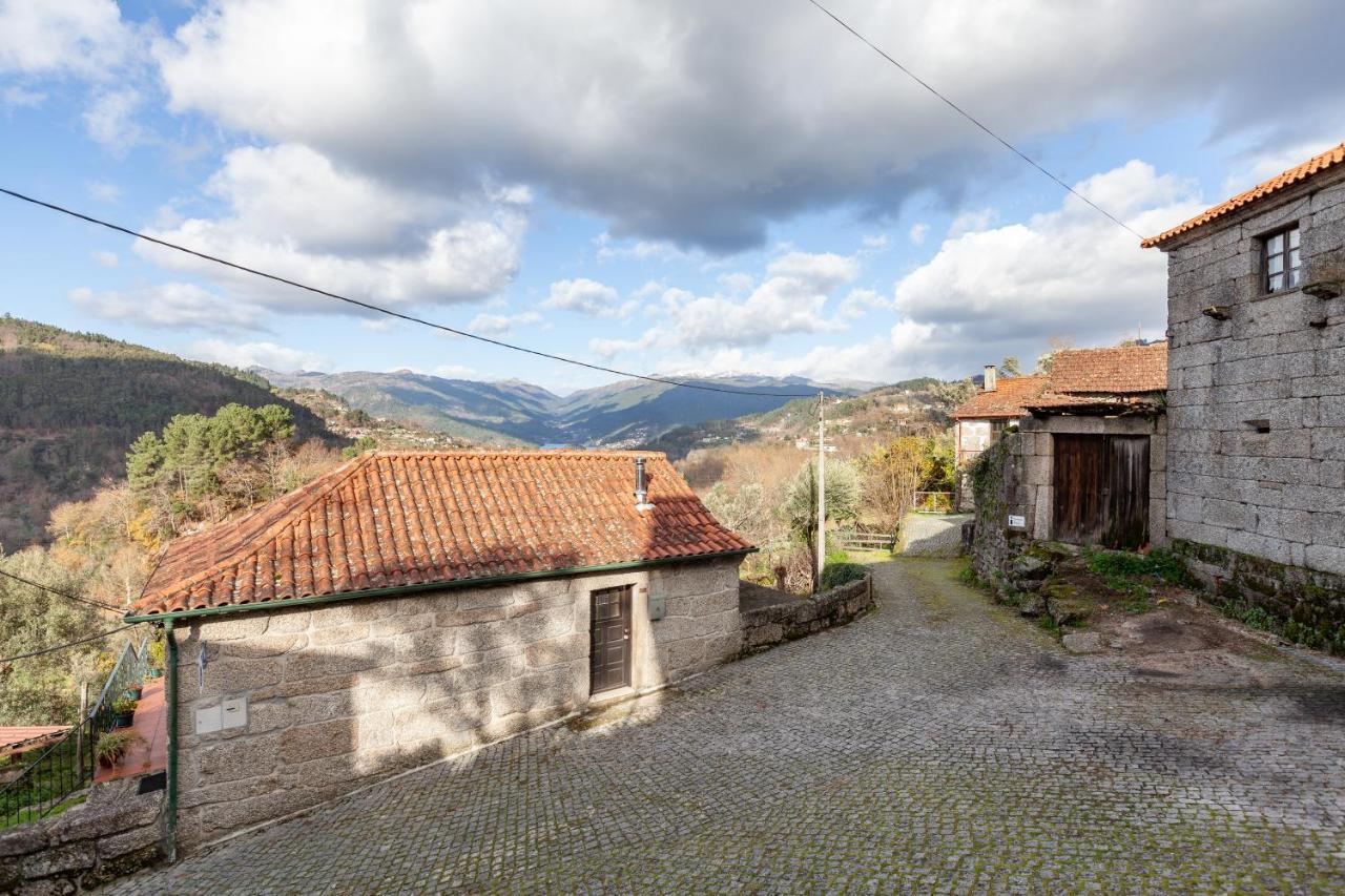 Casa Das Bonecas Vieira do Minho Exterior photo